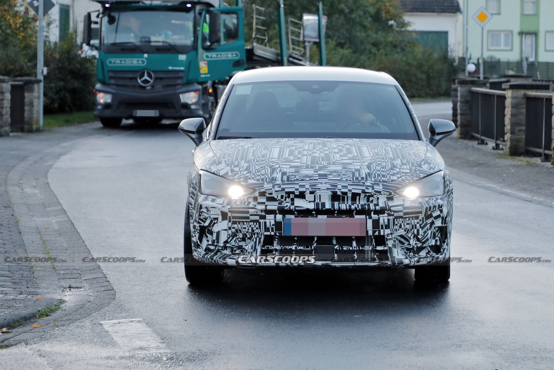  2024 Cupra Leon Almost Ready To Reveal Tavascan-Style Face 