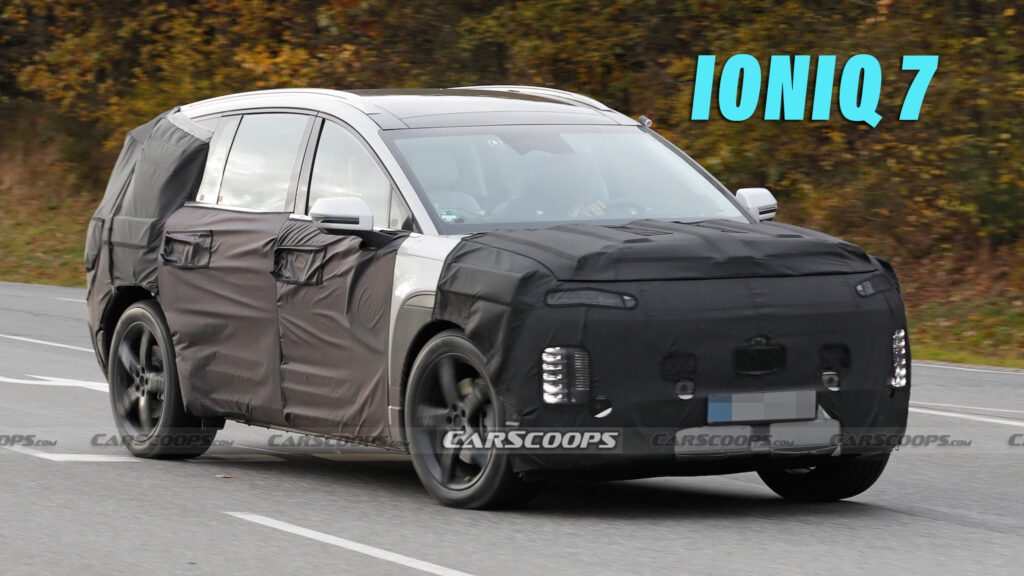  Hyundai’s Ioniq 7 Is A Kia EV9 Twin Pushing Deep Into Premium Territory