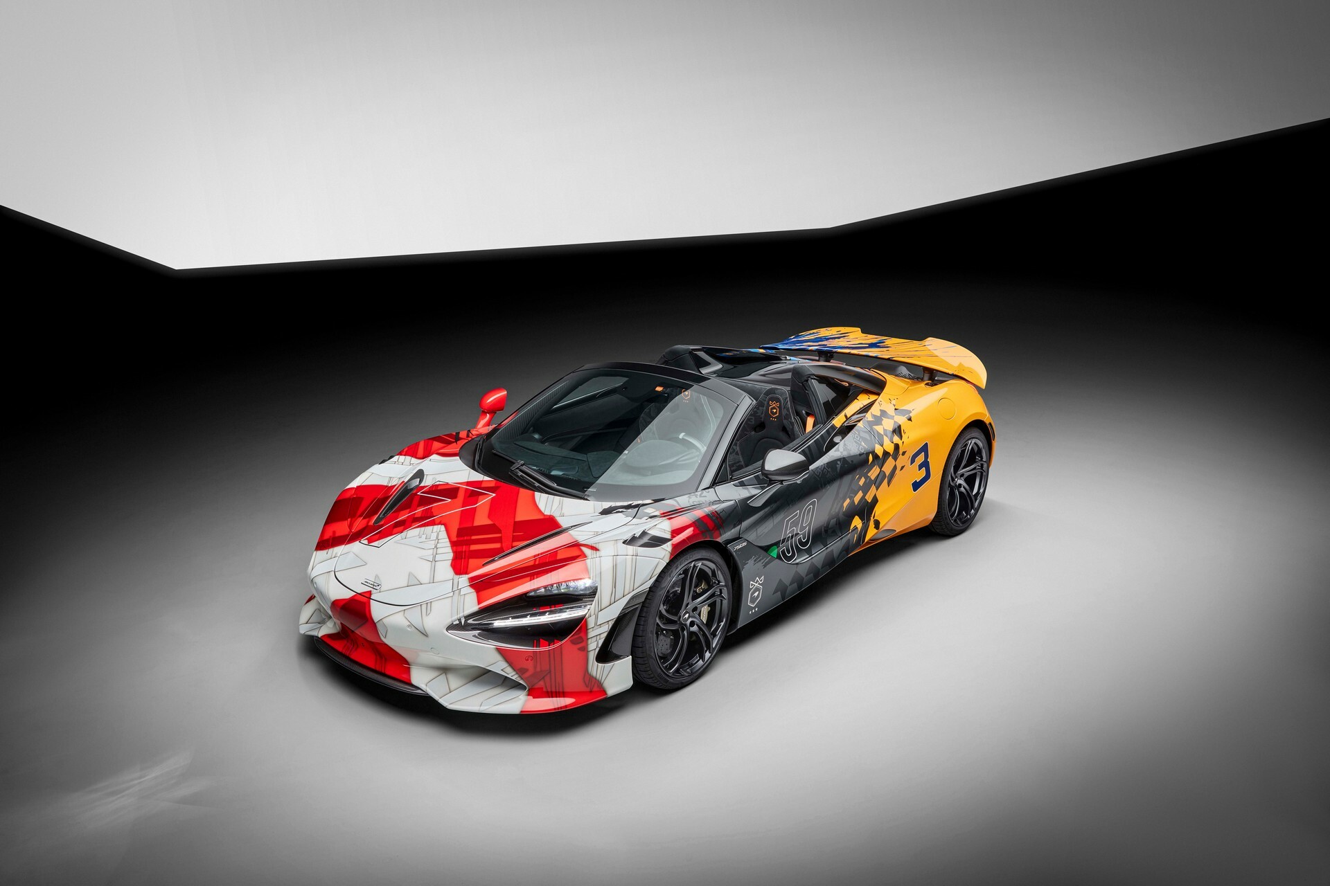 McLaren-750S-Triple-Crown-3.jpg