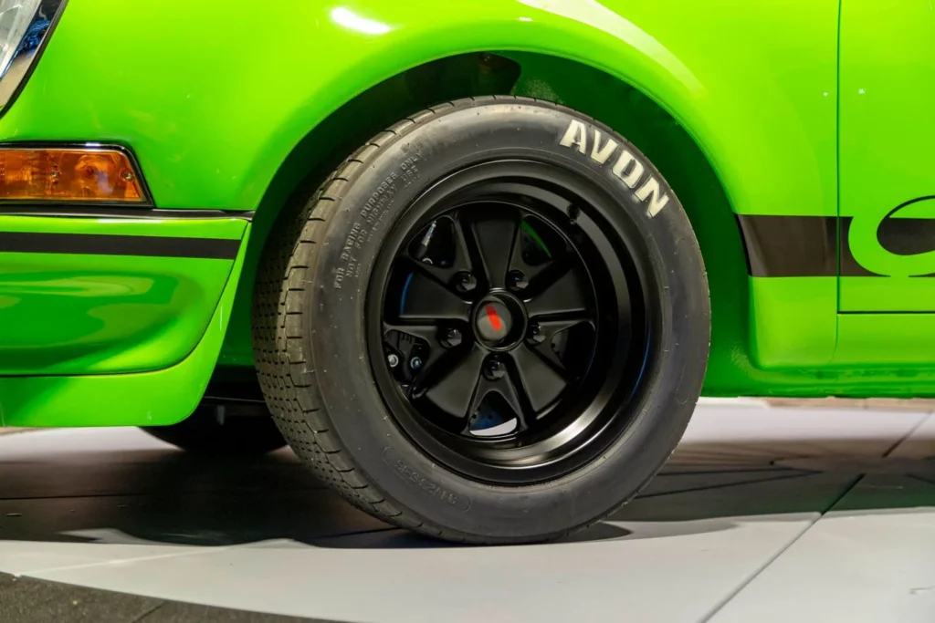 1977 Porsche 911 RSR Restomod