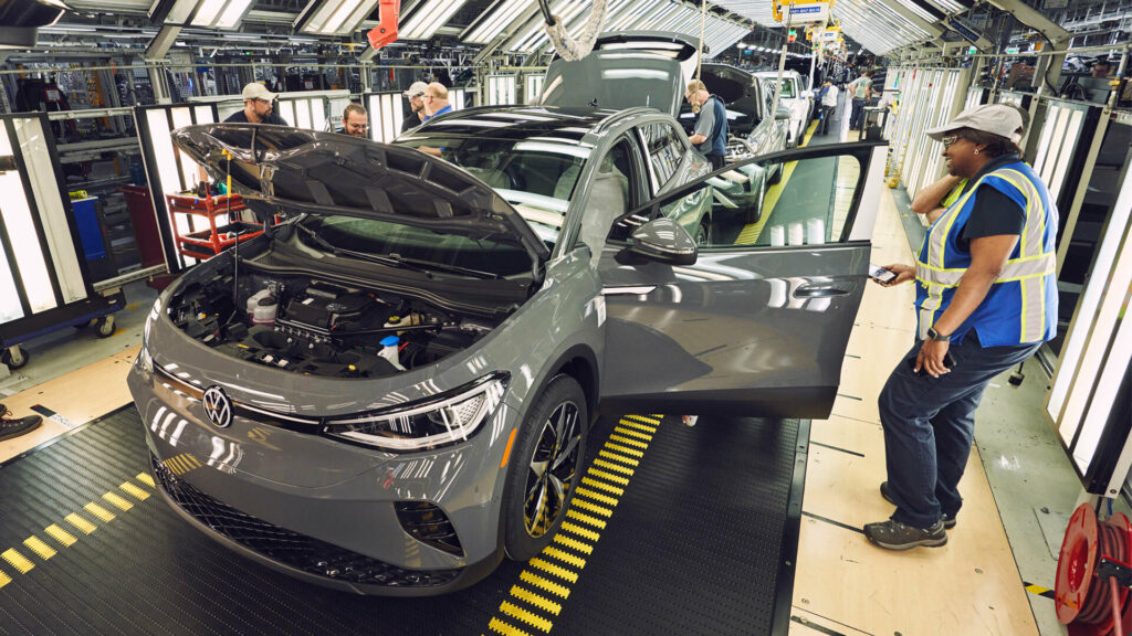  VW And Nissan Become Latest Automakers To Hike Wages After UAW Deal With Detroit 3