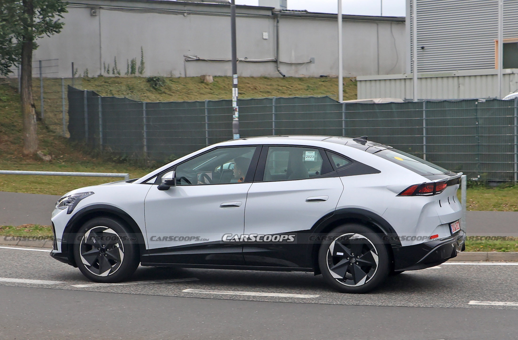 VW's Chinese Tavascan 00008