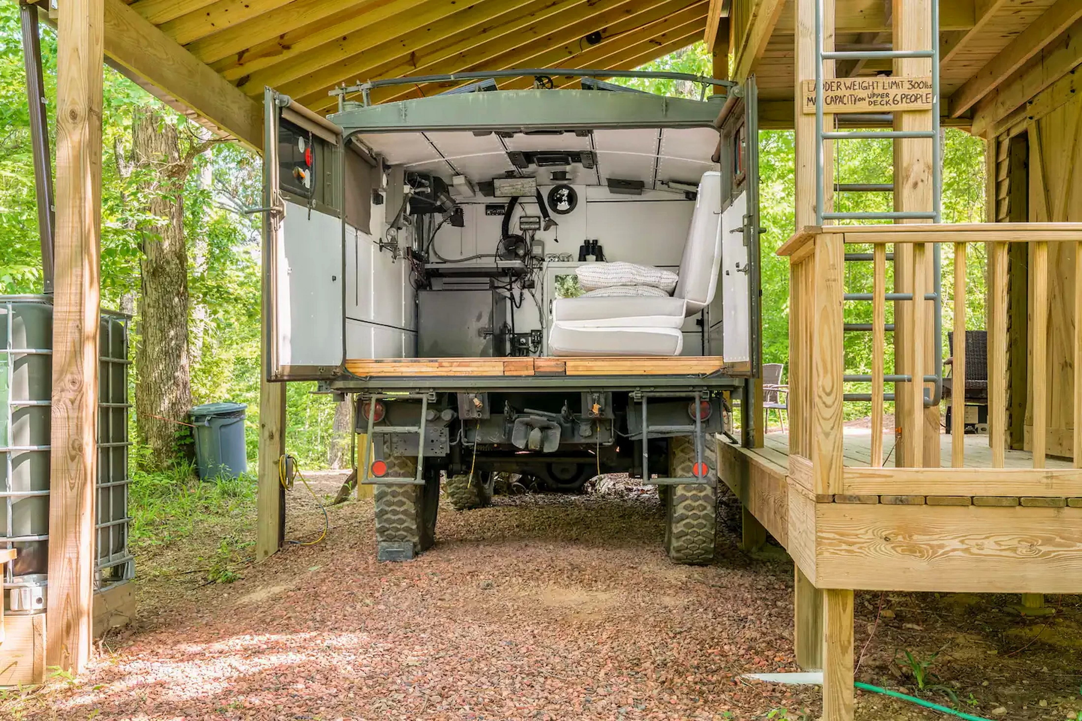 1966 Mercedes Unimog Arbnb 4