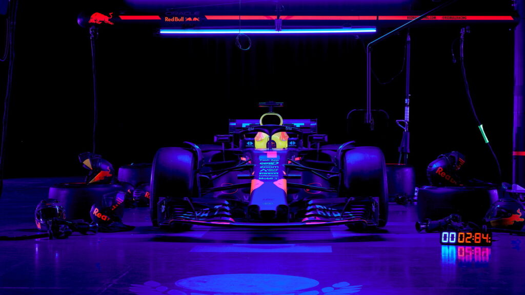 Can Red Bull’s F1 Team Perform A Pit Stop In Complete Darkness?