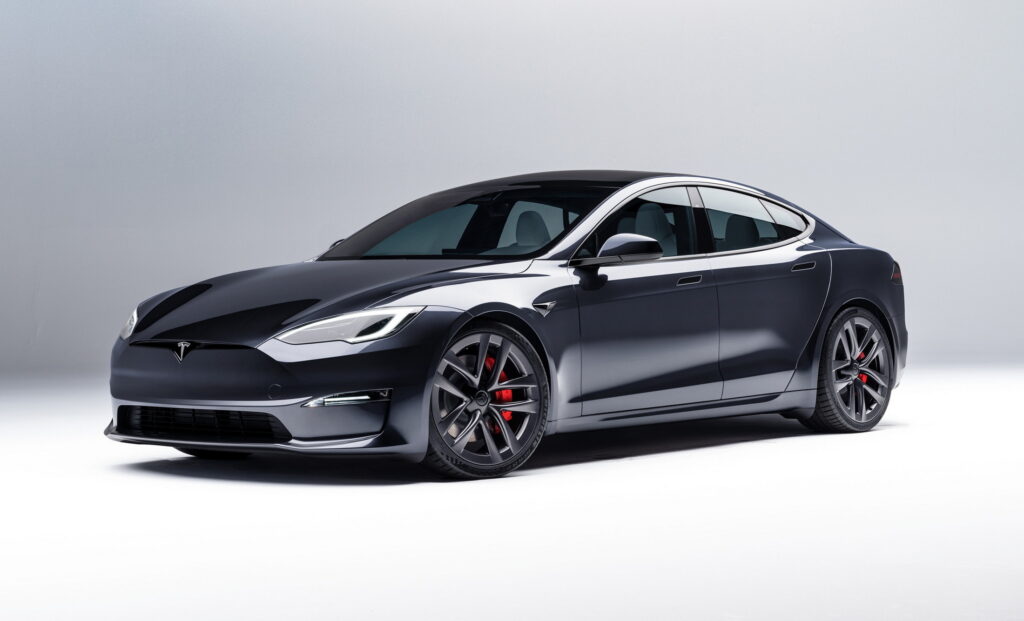  Panasonic And Sila Partner On Silicon Powder Batteries For 500-Mile EVs With 10-Minute Recharge