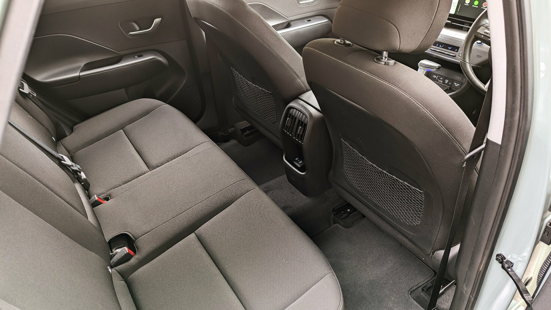 2024 Hyundai Kona (17)