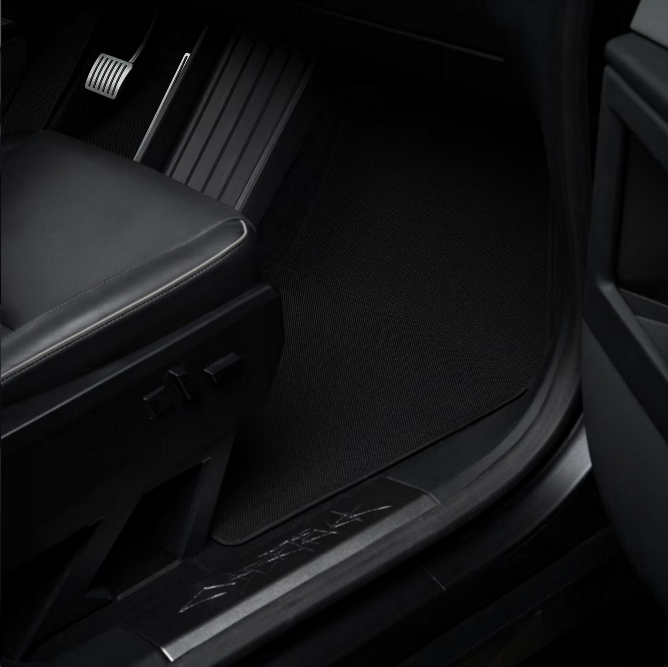 2024 Tesla Cybertruck Accessories 22