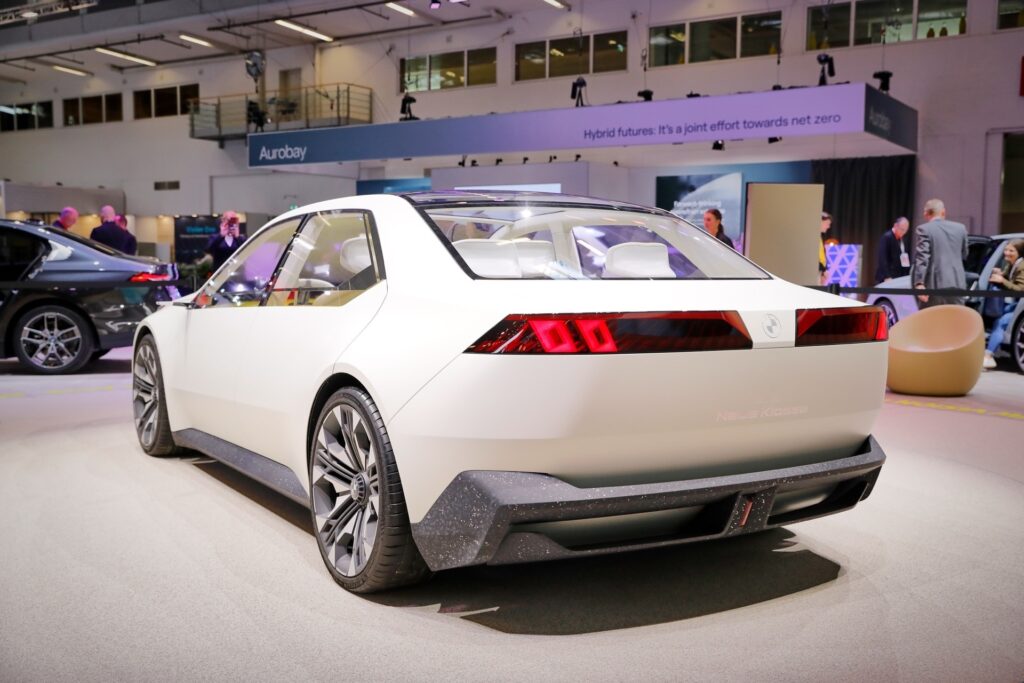  BMW Bringing Six Neue Klasse EVs To The Market This Decade