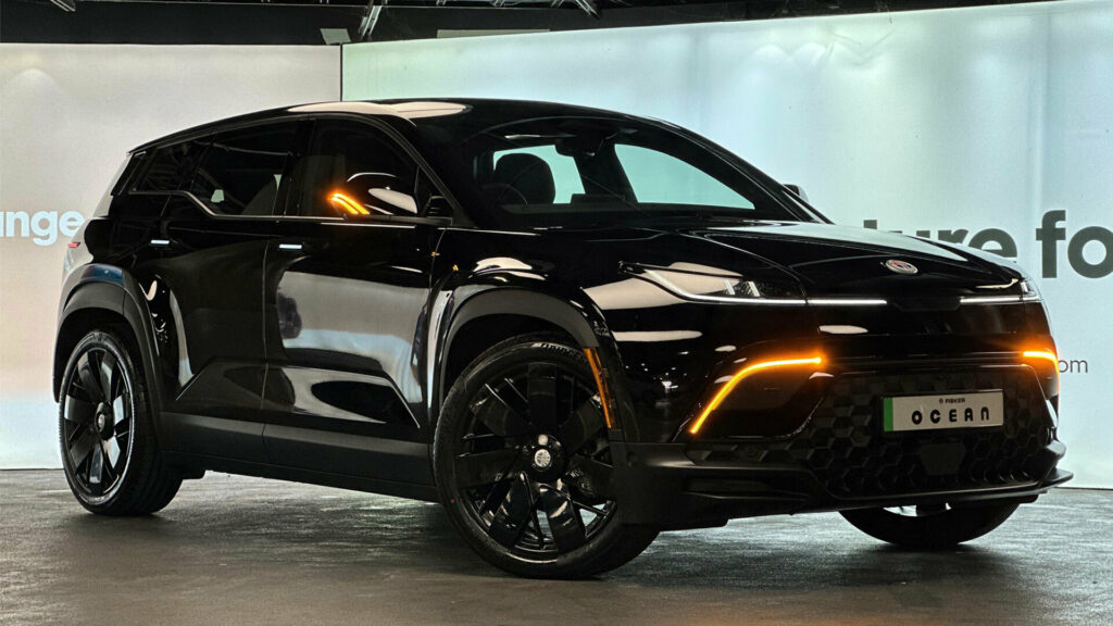  Fisker Begins Deliveries Of Entry-Level Ocean Sport