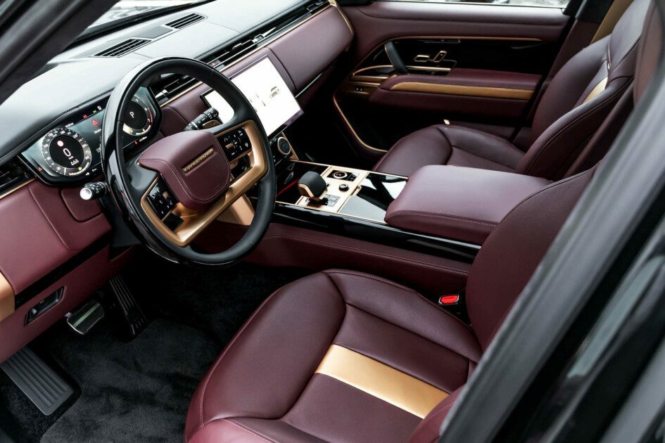 Manhart Creates Sinister Black And Gold Range Rover | Carscoops