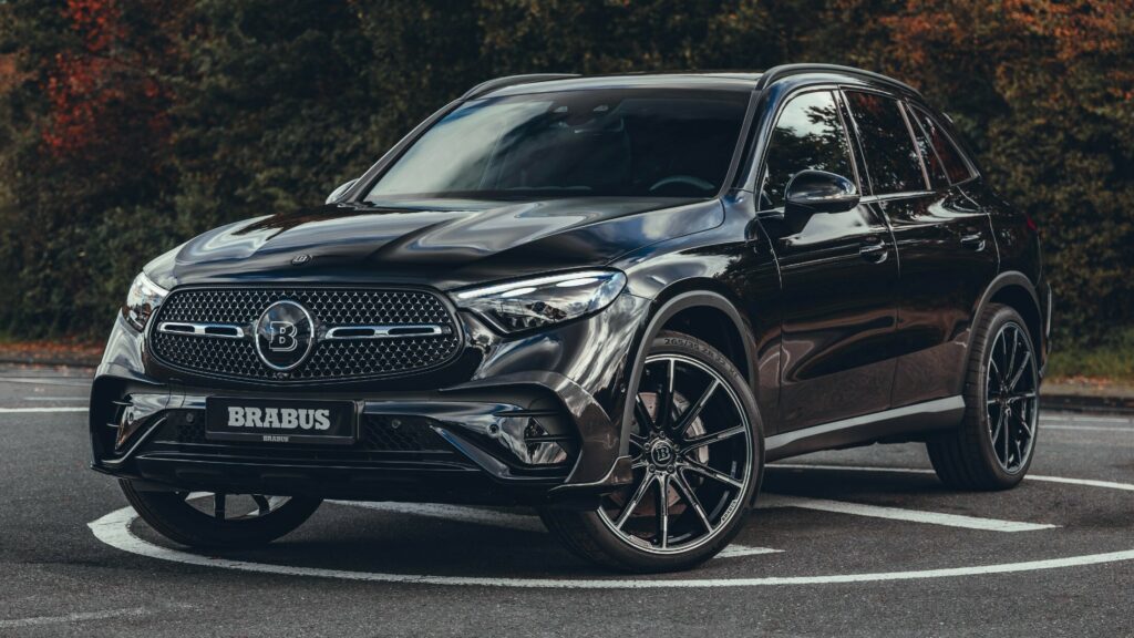  Brabus Adds Power And Carbon Fiber To The Mercedes-Benz GLC 300