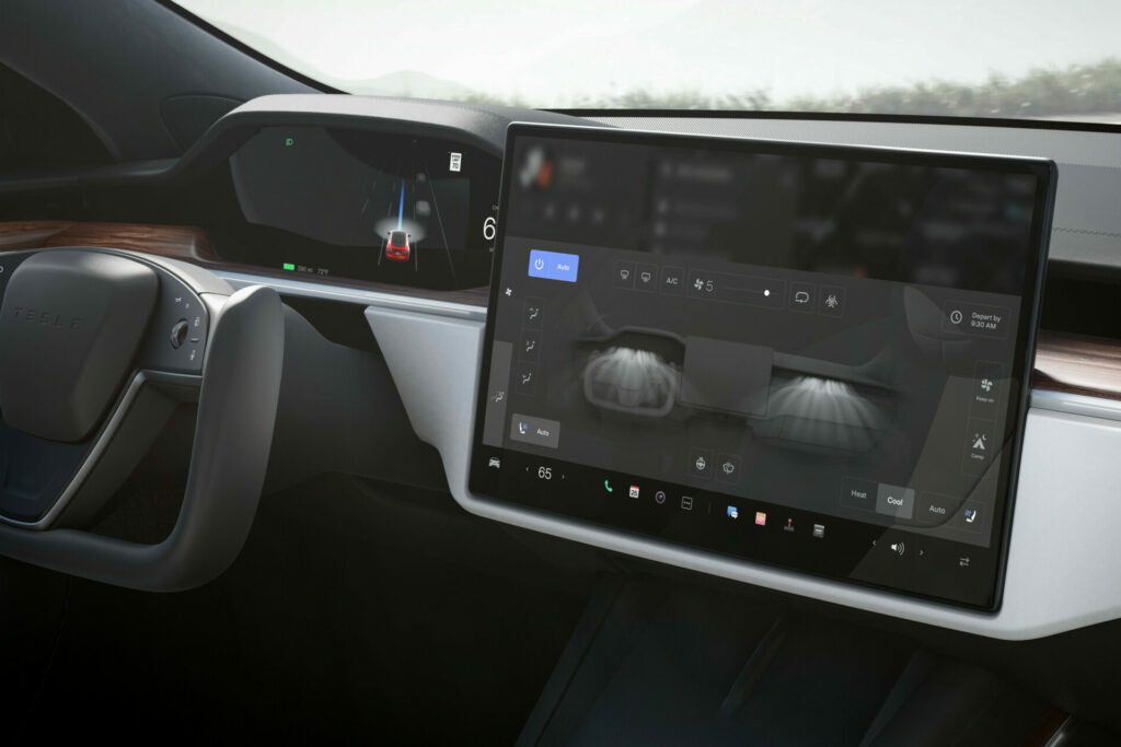 Tesla Software Update May Alert Drivers To Speed Cameras And Red Lights