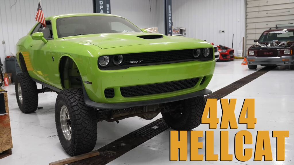  Homebuilt Dodge Challenger Hellcat 4×4 Is Like An American Porsche 911 Dakar