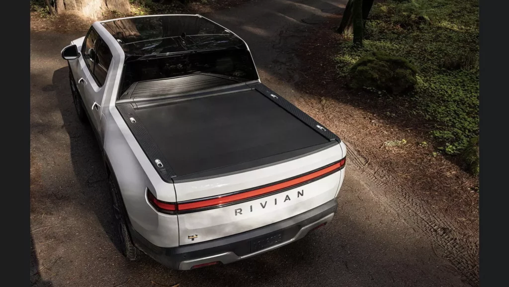 This Is Rivian R1T&rsquo;s New Powered Tonneau Cover