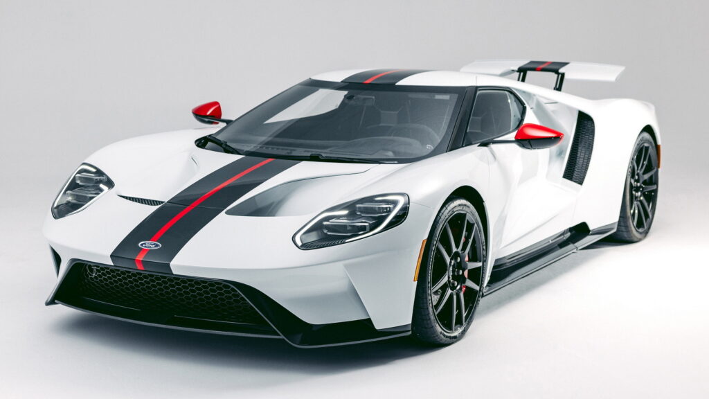  Undriven 12-Mile Ford GT Carbon Series Emerges From Garage