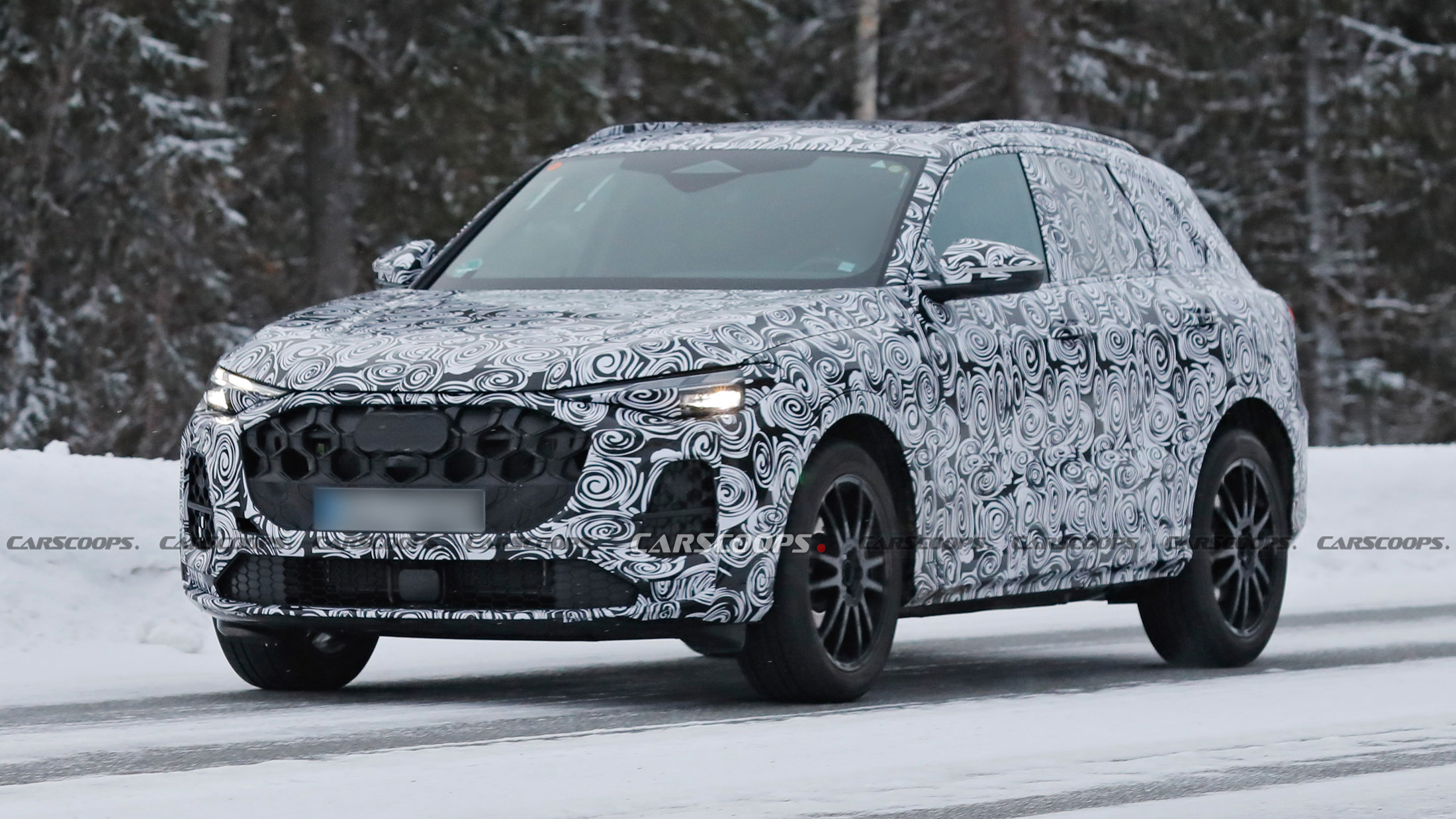 2025 Audi Q5 Shows Off New Grille Pattern In Latest Spy Shots