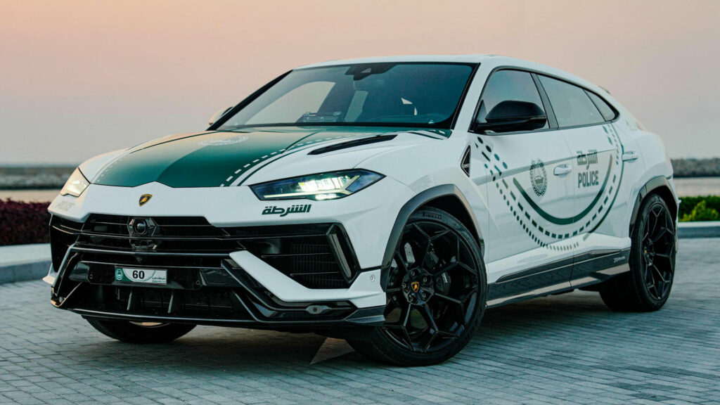  Dubai Police Add 657 HP Lamborghini Urus Performante To Their Fleet