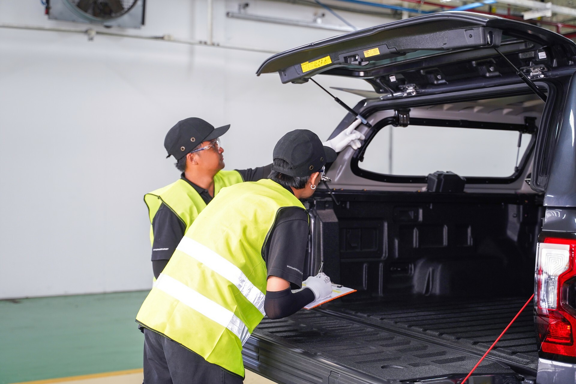 Ford Outfitting Aussie Rangers With Accessories At New Thai Center ...