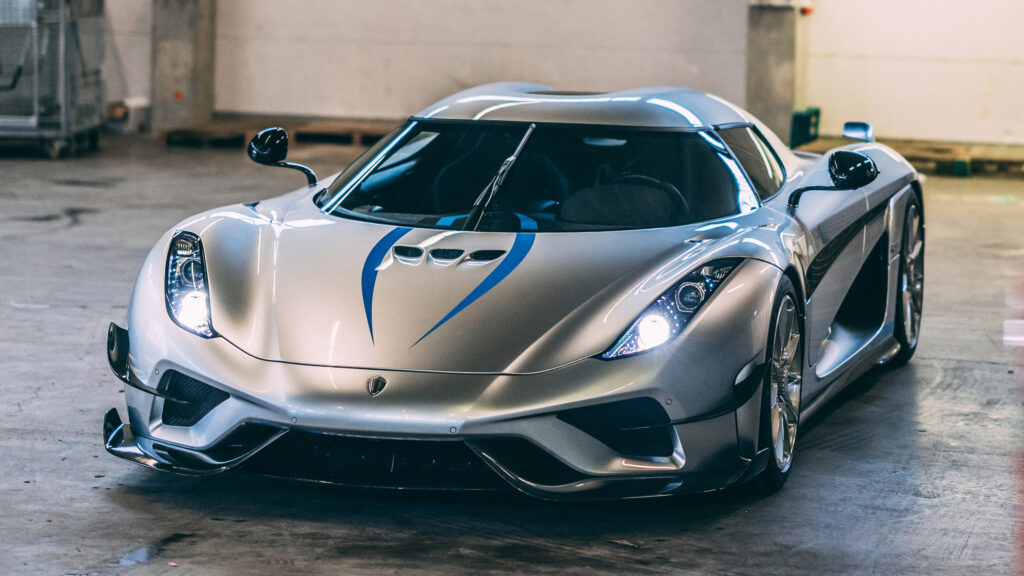 Moon Silver Koenigsegg Regera Will Make You Feel Like An Astronaut