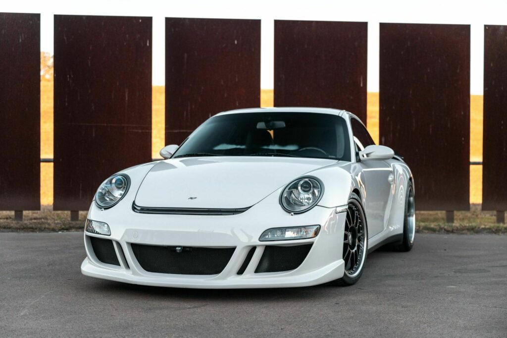  White RUF RT12 With 650 HP Makes 911 Turbo S Seem A Little Bland