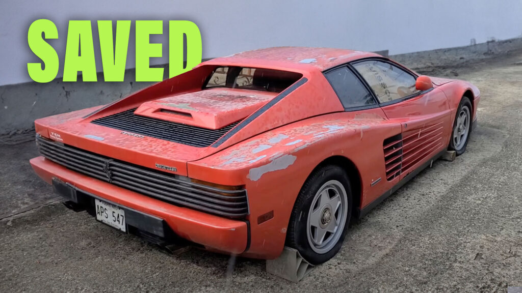  Watch An Abandoned Puerto Rican Ferrari Testarossa Getting Restored At Home