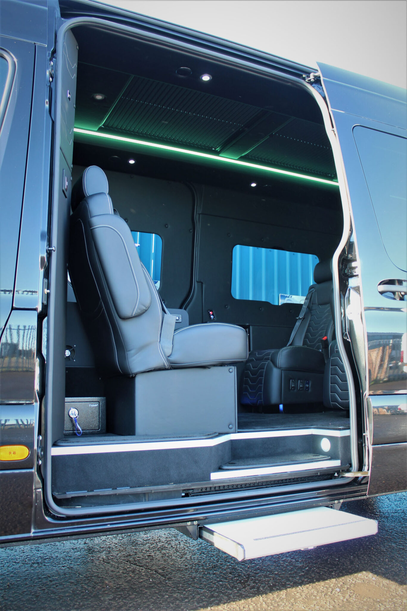This $228,000 Mercedes VIP Sprinter Is The Ultimate Road Palace For 9 ...