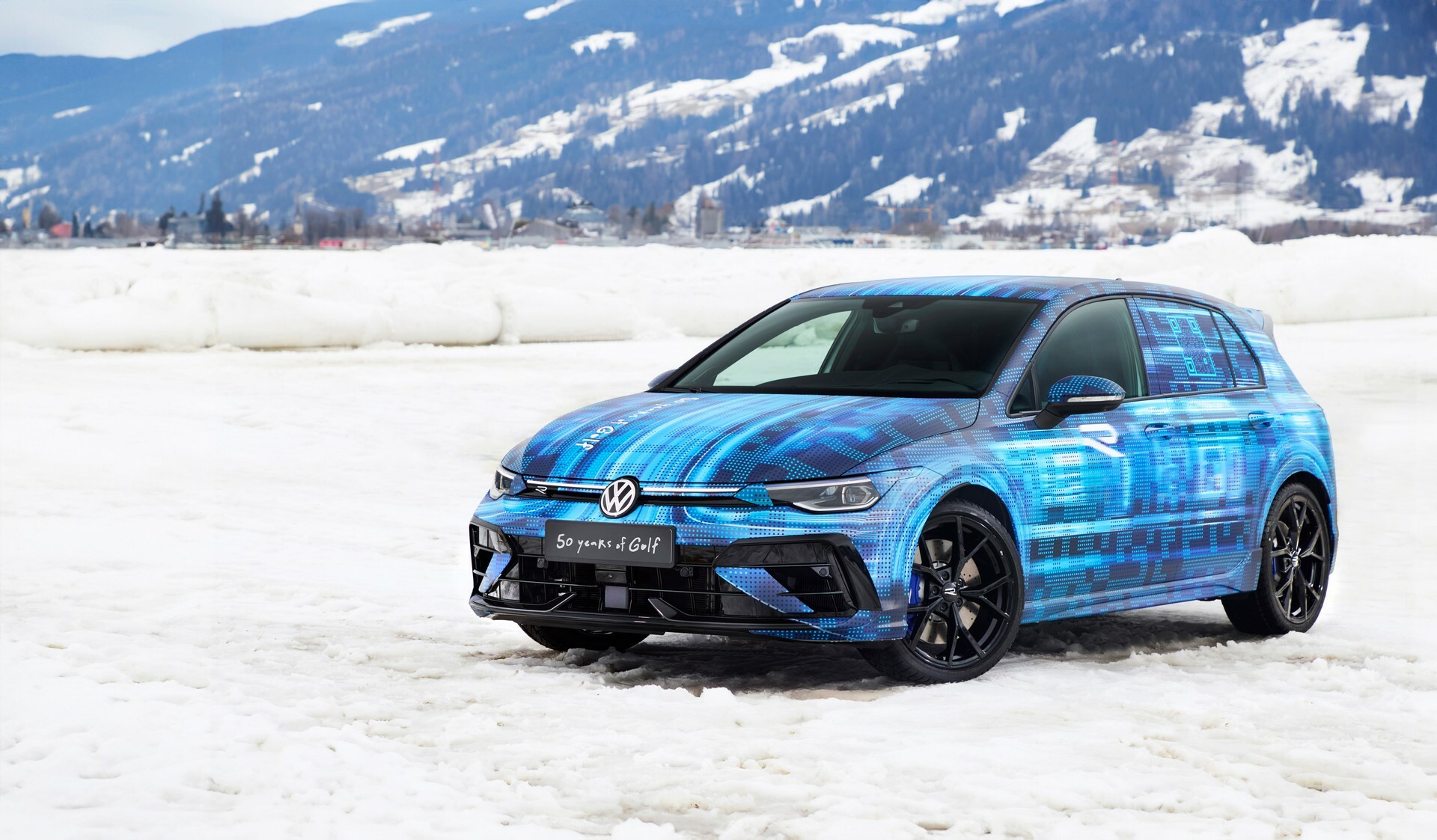 2025 VW Golf R Teased In Hatch And Not-For-U.S. Wagon Forms | Carscoops