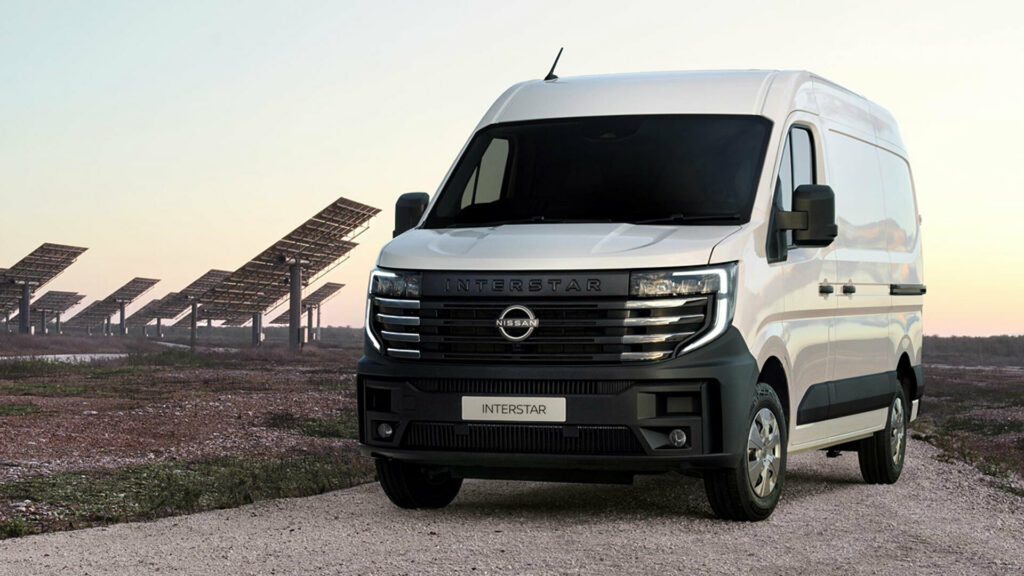  New Nissan Interstar Combines Bolder Styling With Diesel And Electric Power