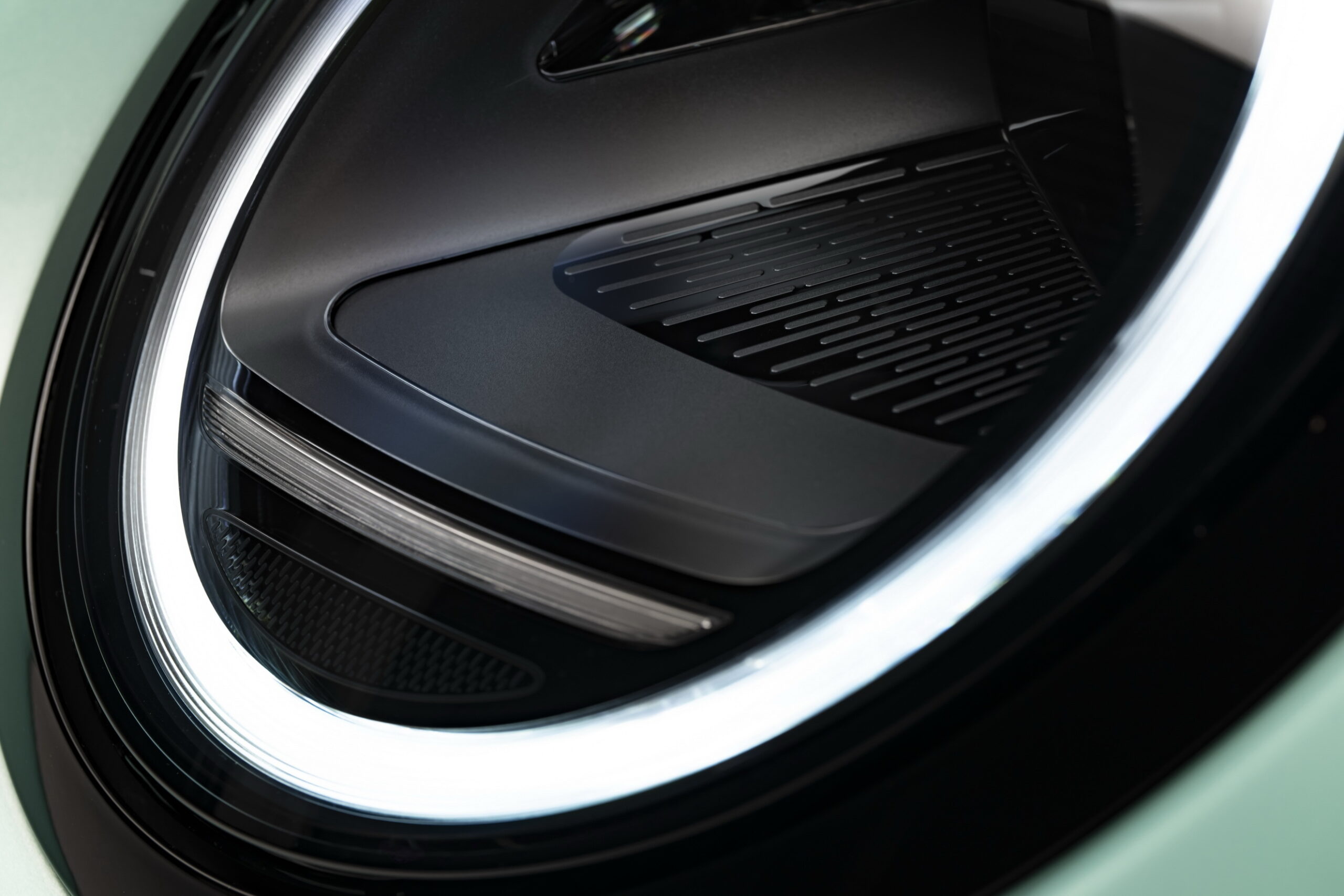 2025 MINI Cooper Lands With Combustion Power And Up To 201 HP | Carscoops