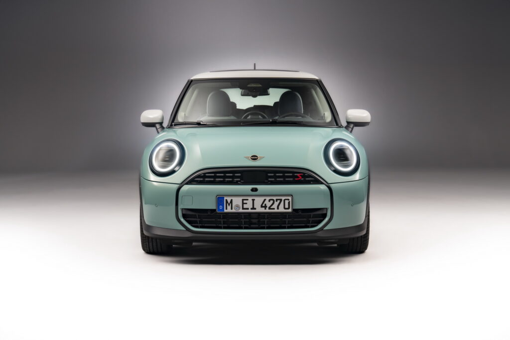 2025 MINI Cooper 