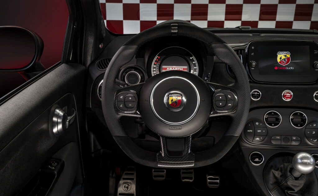 Abarth 695 75° Anniversario