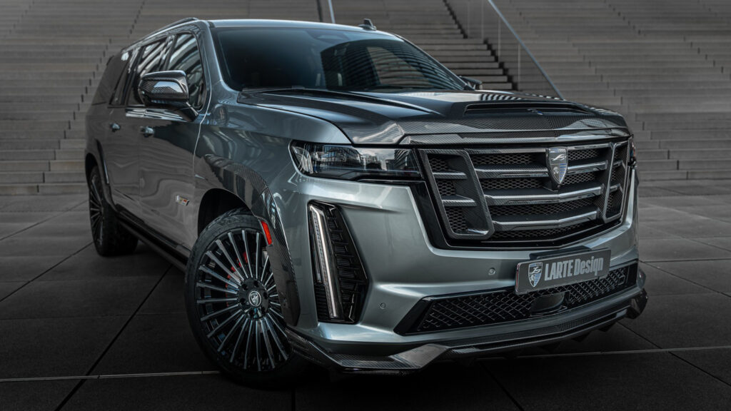  Larte Design Gives Cadillac Escalade-V A Carbon Makeover