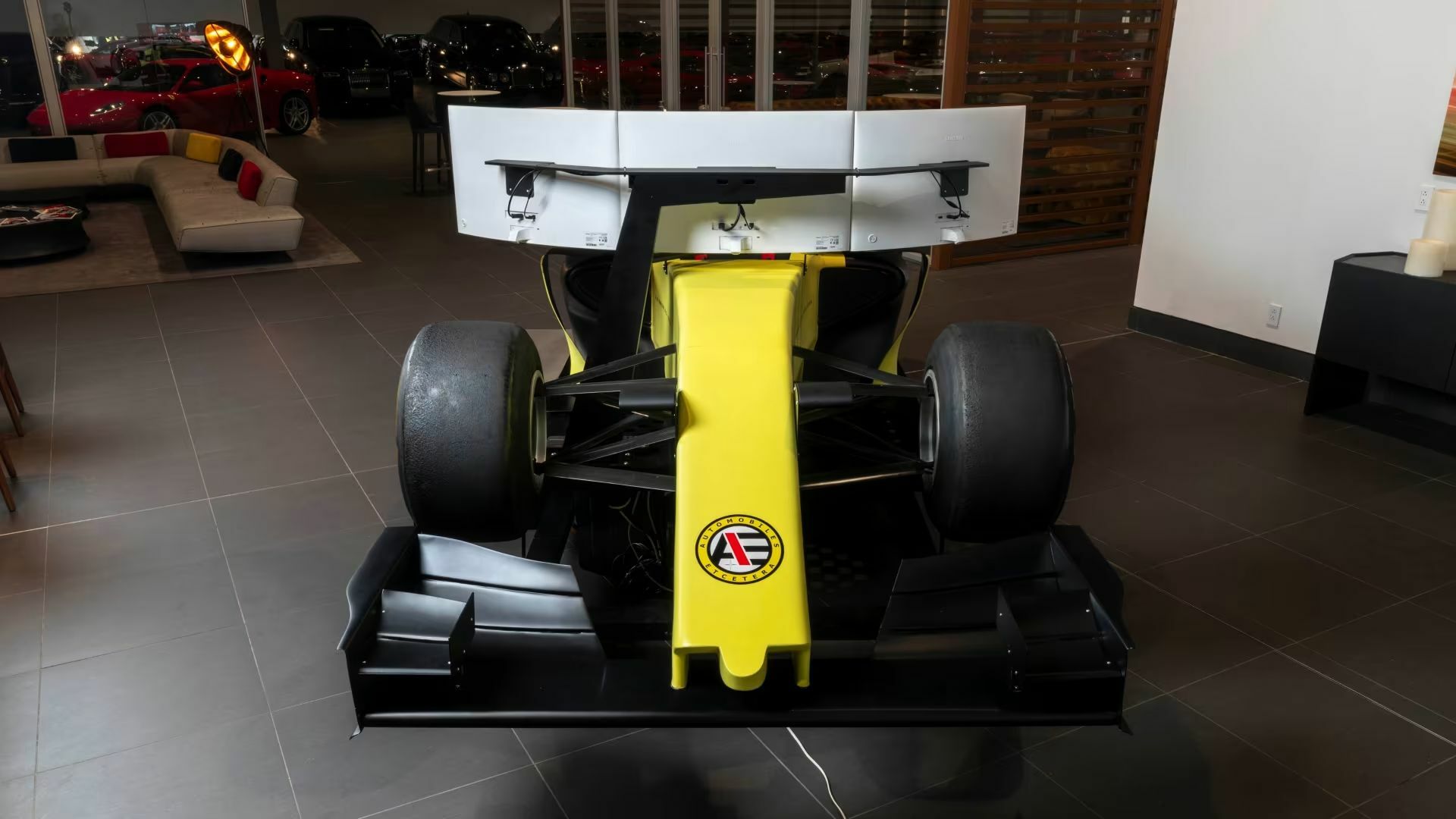 Full-Size F1 Simulator Will Take Your Man Cave To The Next Level