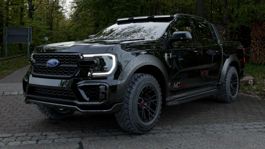  Ford Ranger Gains Wild Carbon Fiber Bodykit And 20-Inch Wheels