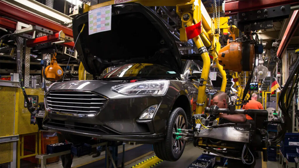  Ford Axes Focus In 2025, Germany Loses 3,500 Jobs