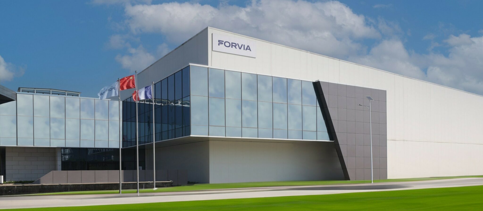 Rise Of The Machines: Major Parts Supplier Axing 10,000 Jobs In Europe ...