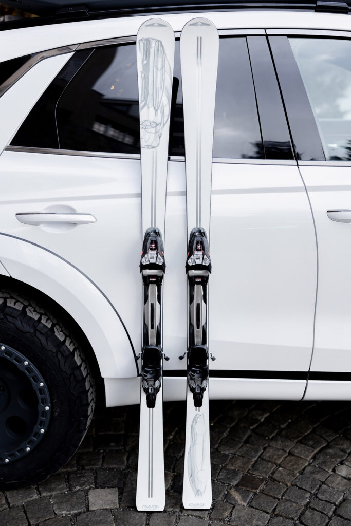 Genesis GV70 Snow Edition