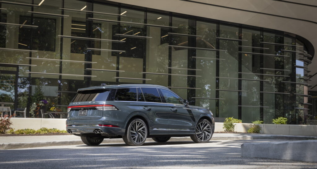 2025 Lincoln Aviator