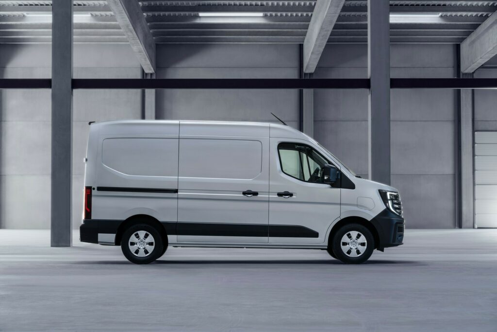 Nissan Interstar