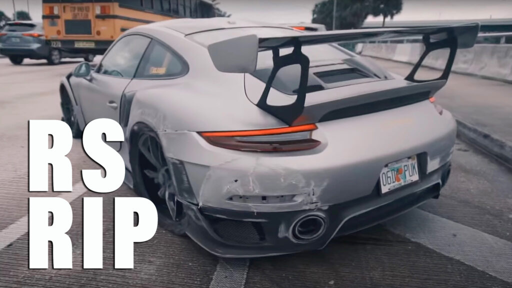  Watch A Porsche 911 GT2 RS Spin Out And Crash In Florida, Passenger Stays Icy Cool
