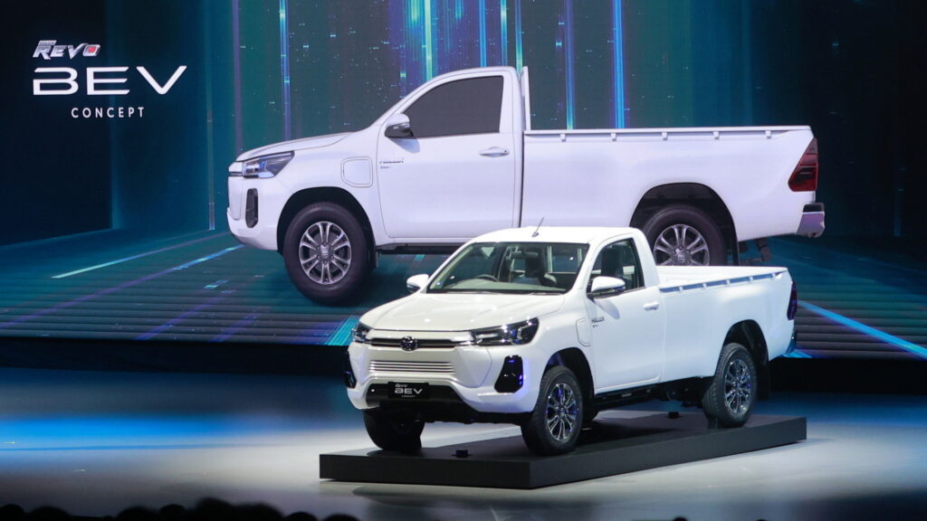  Toyota Confirms Electric Hilux Pickup For 2025