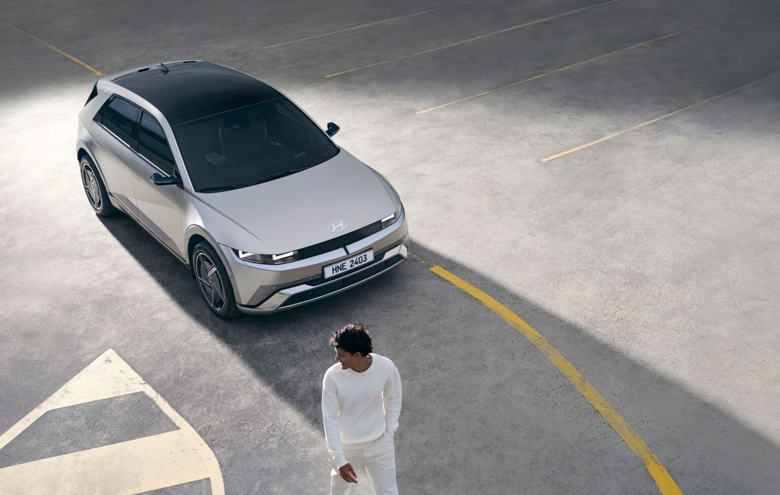 2025 Hyundai Ioniq 5 Facelift Debuts With Larger Battery And New N Line ...