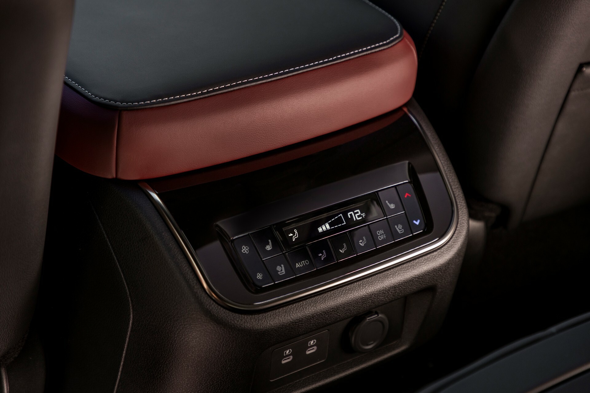 2025 Infiniti QX80 03019 46