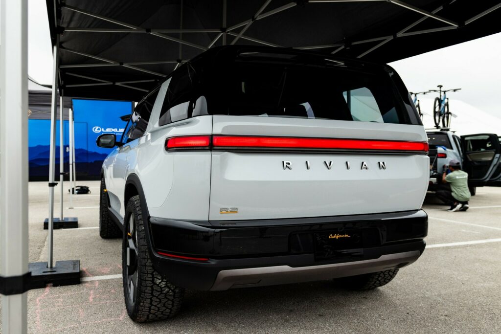 El Rivian R2 2026 se ve aún mejor de cerca