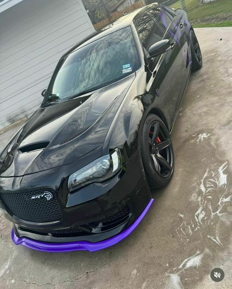 Chrysler 300 Hellcat Mashup Is The Super Sedan Stellantis Never Made ...
