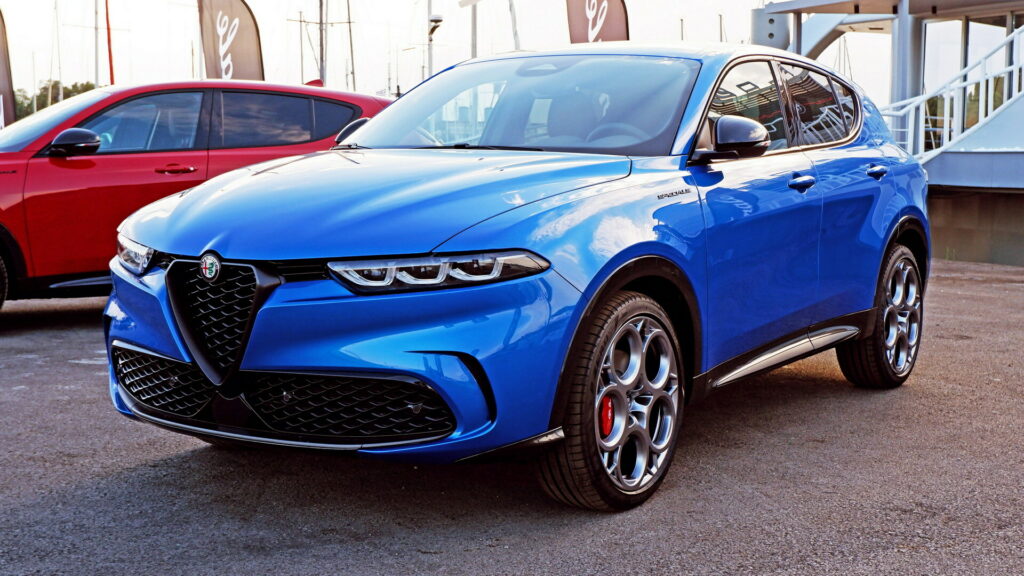  Dodge Hornet And Alfa Romeo Tonale Face Recall For Label Error