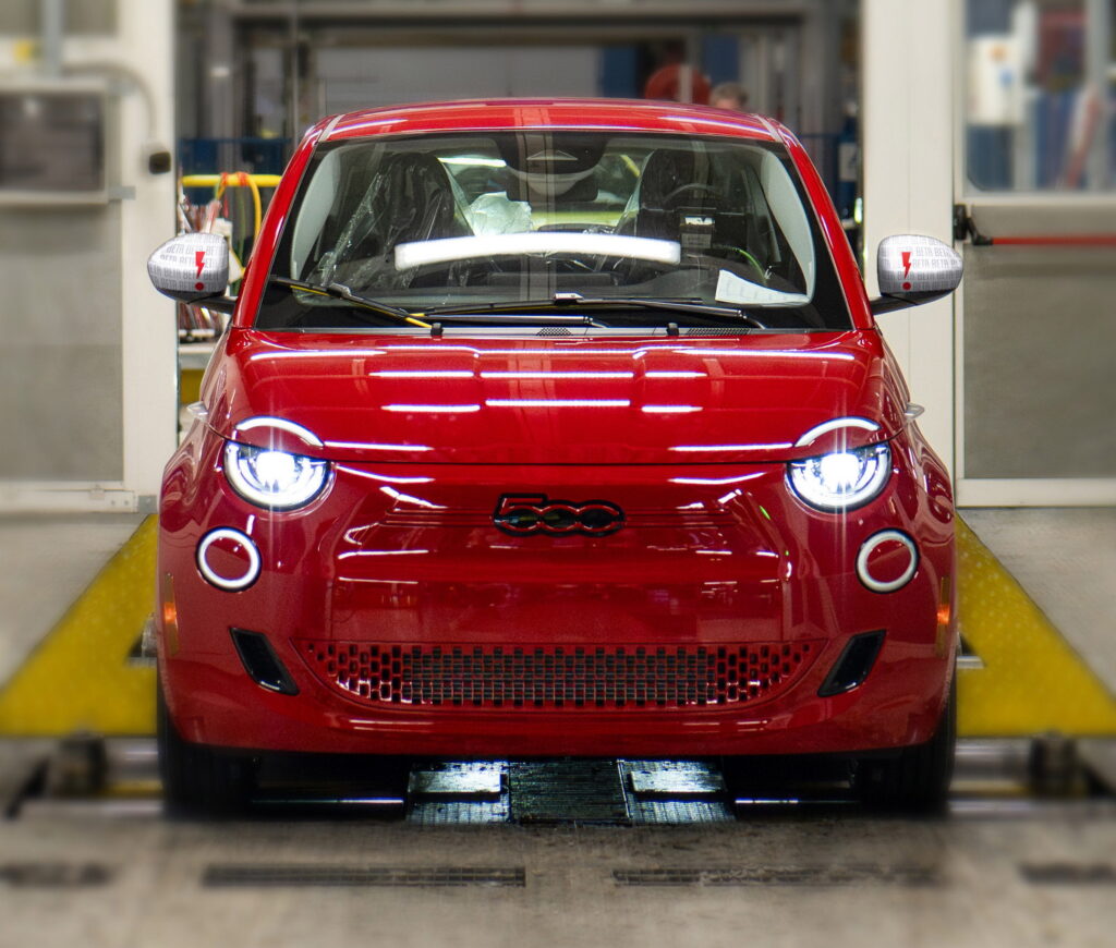  Fiat 500e BETA Club Offers Special Benefits To Early EV Adopters