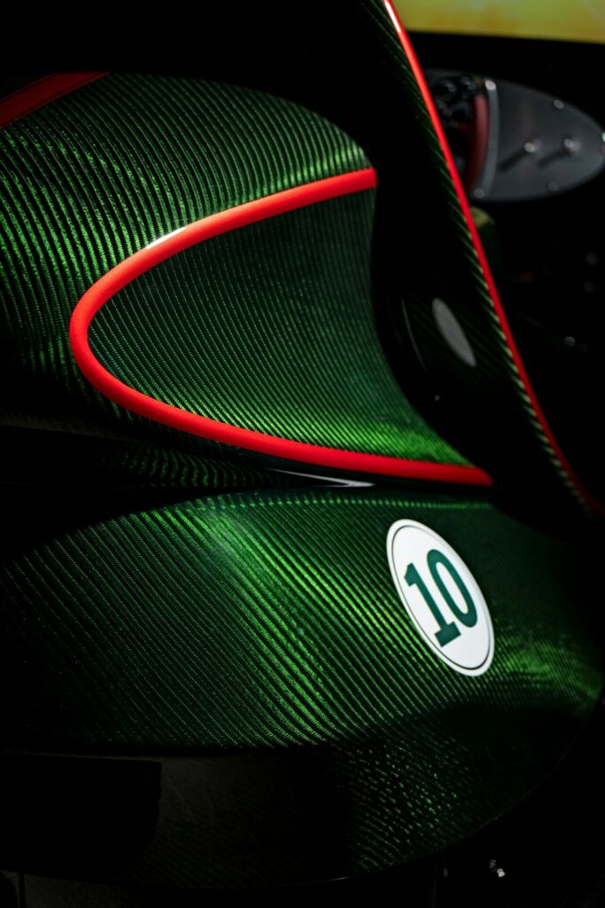 Pagani Huayra R Simulator Is As Extreme And Carbon Fiber Intensive As ...