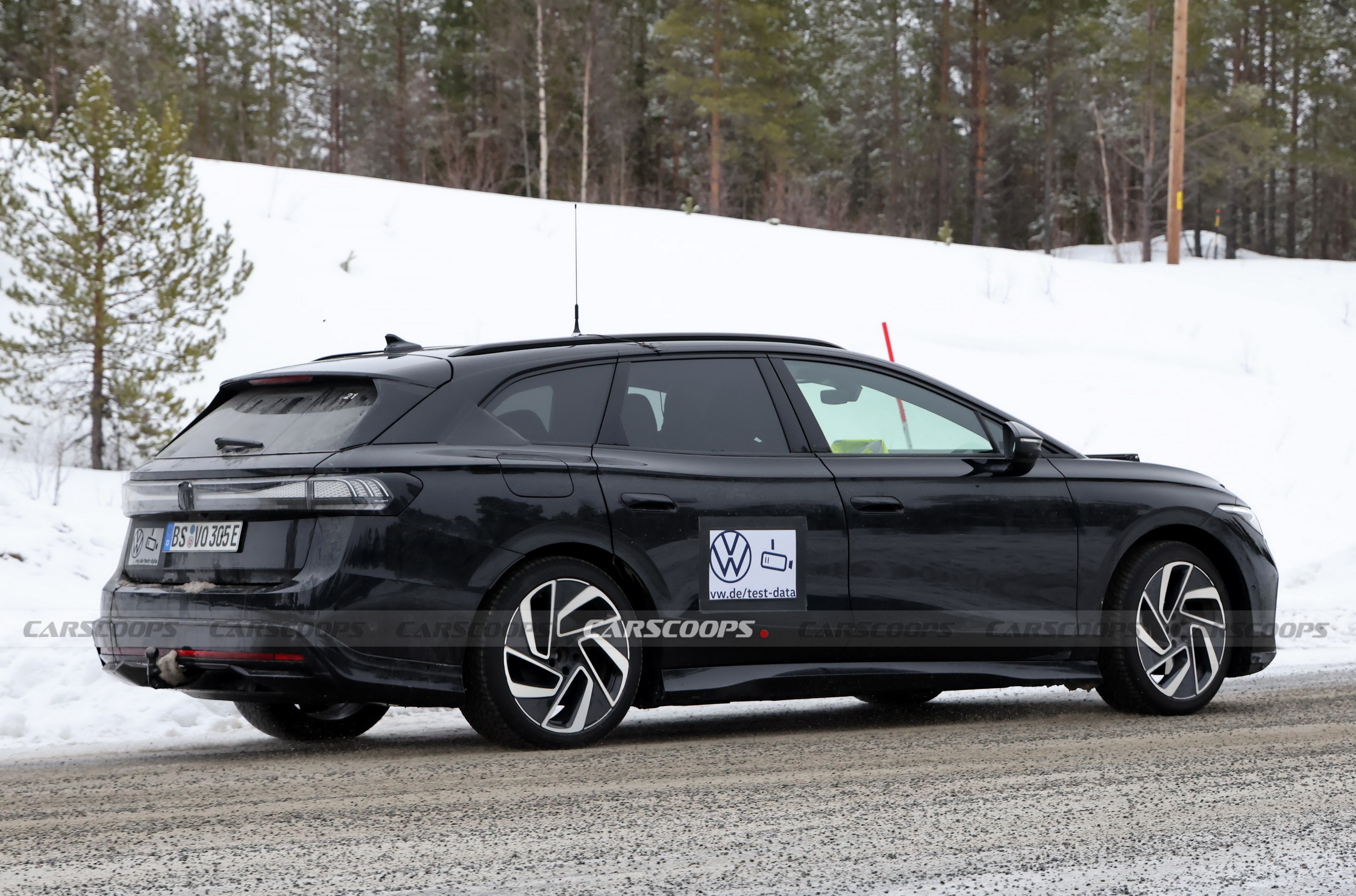Autohoezen VOLKSWAGEN ID.7: binnen, buiten