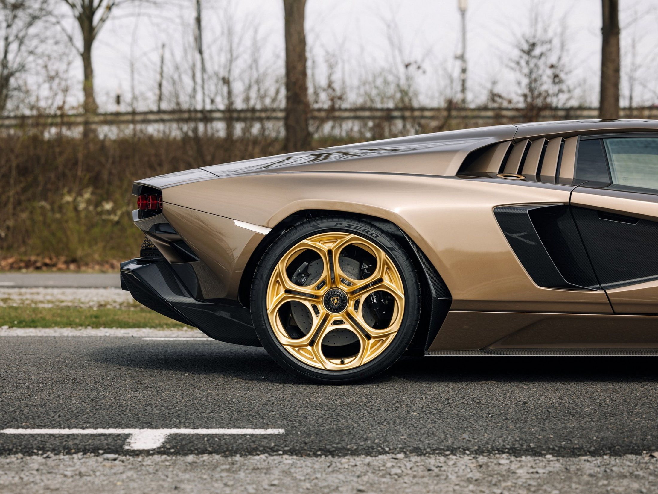 There’s No Other Lamborghini Countach LPI 800-4 Like This One | Carscoops